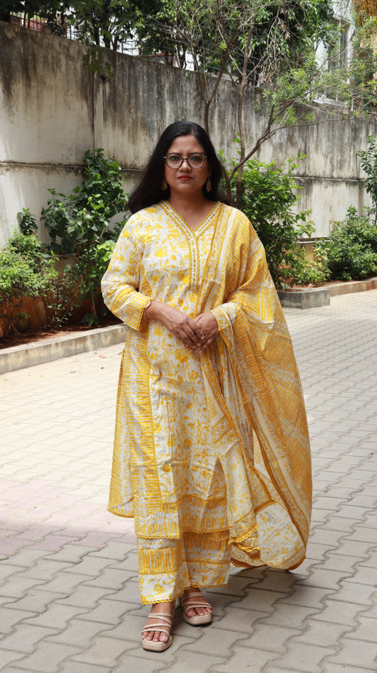 Mira 3-Piece Kurti Set