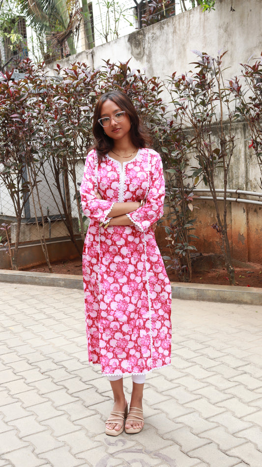Tiya Kurti