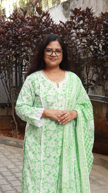 Taru 3-piece Kurti set