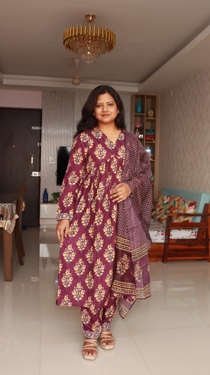 Mehfil 3-Piece Kurti Set
