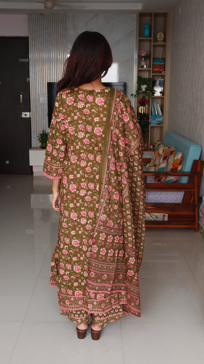 Mannat 3-Piece Kurti Set