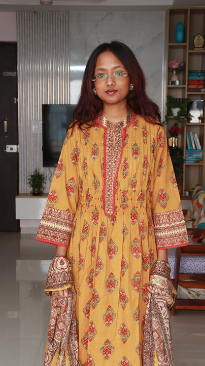 Suma 3-Piece Kurti set