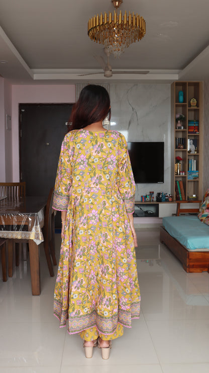Saanvi Anarkali Kurta set