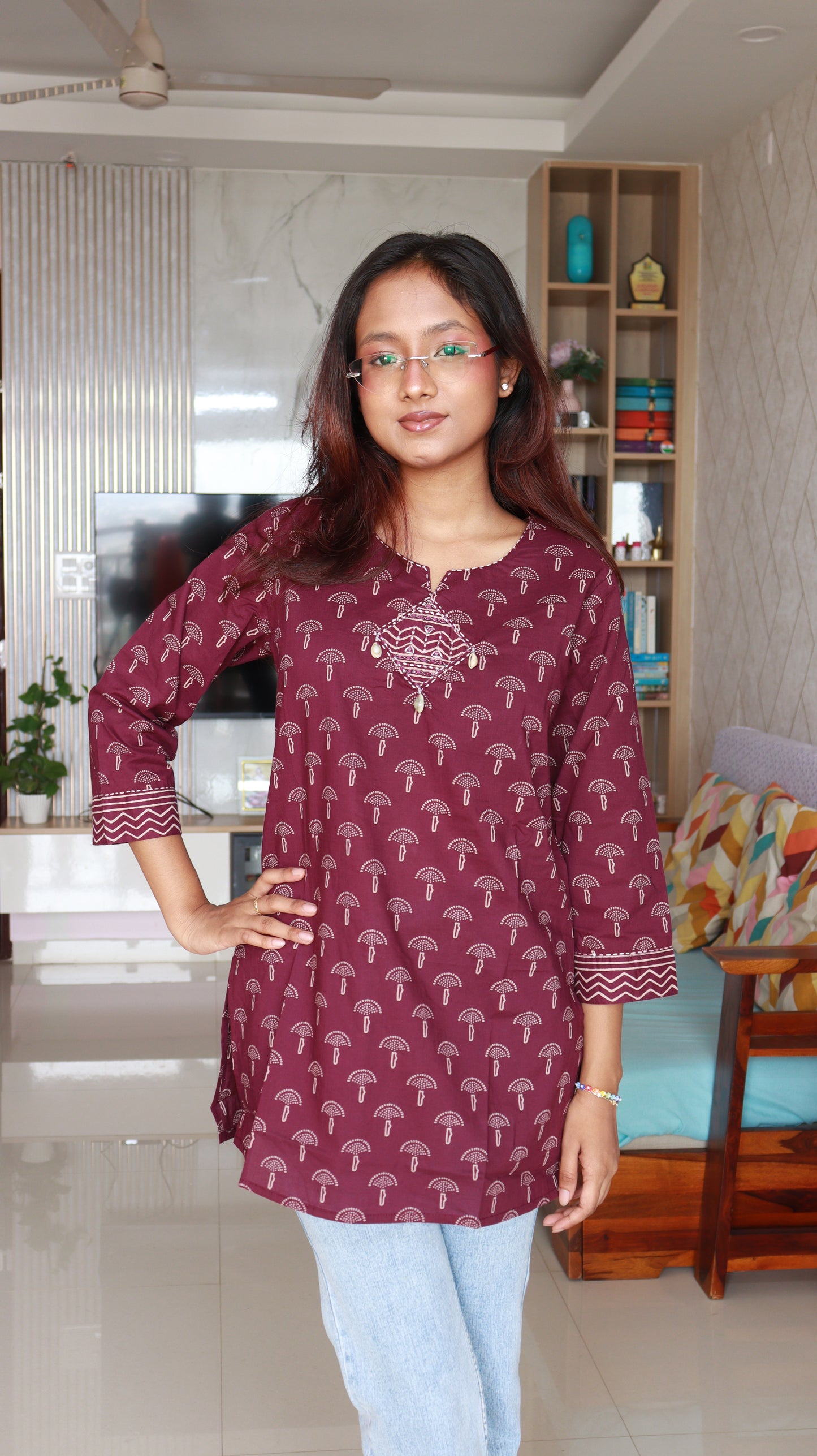 Tvesa Short Kurti - Burgundy